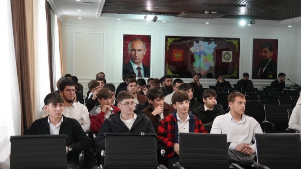 В Министерстве Чеченской Республики по делам молодёжи при активном сод...