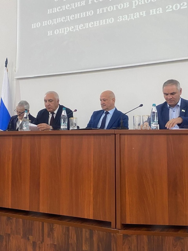 Сегодня, 20 января руководитель Комитета государственной охраны объект...